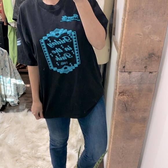 None Tops - Power 97 fm graphic T-shirt size XLarge Friday in the park 1993 vintage